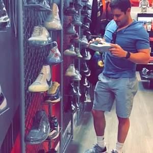 Meet your Posher, Ken